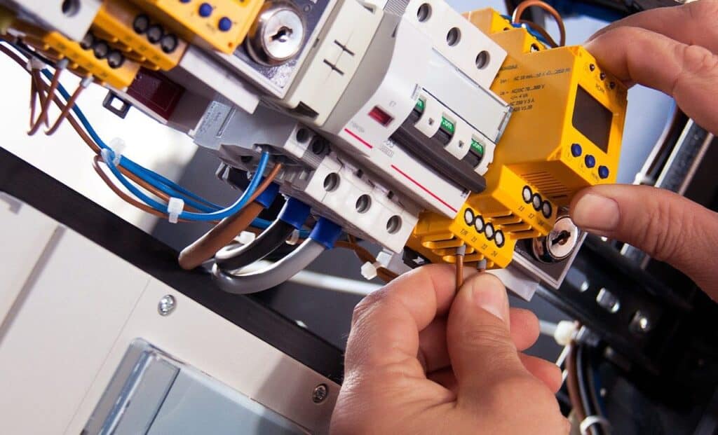 Groepenkast uitbreiden